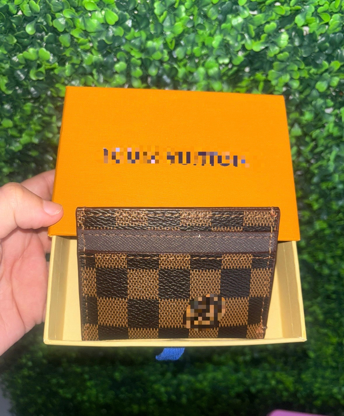 L V Cardholder Tarjetero Cafe