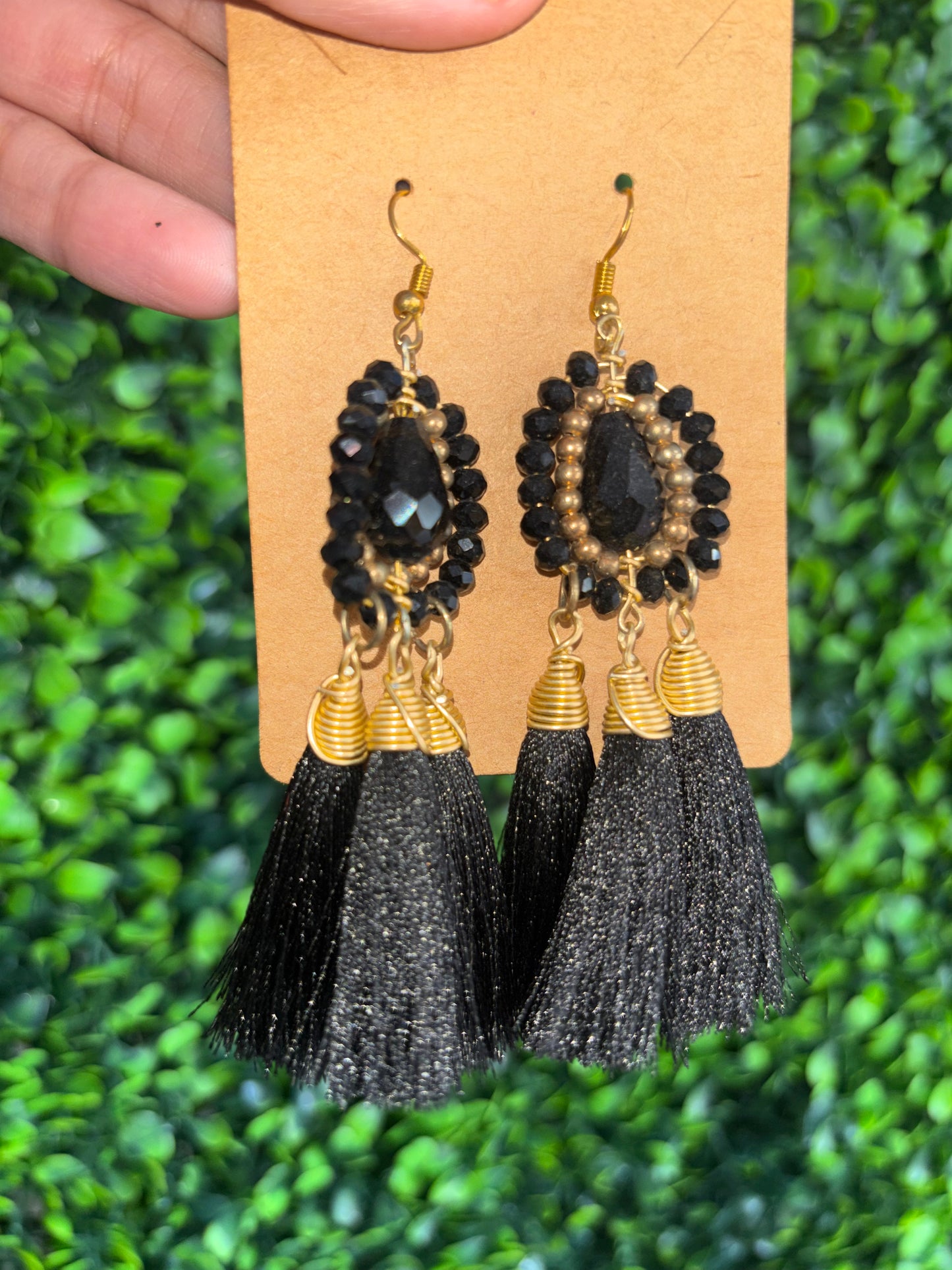 Aretes Chaquira con Crystales negro