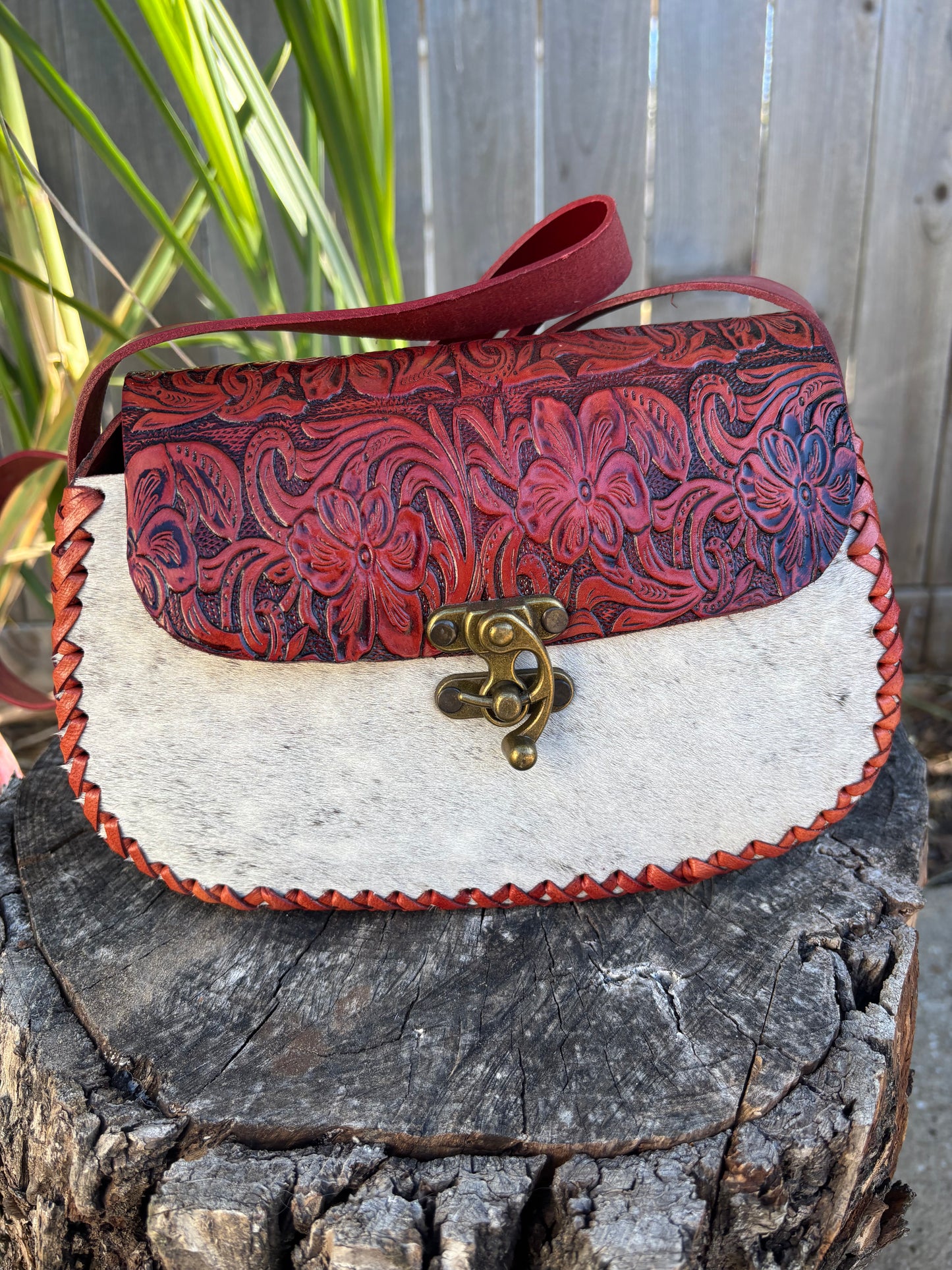 Bolsa Cincelada con Pelo de Res