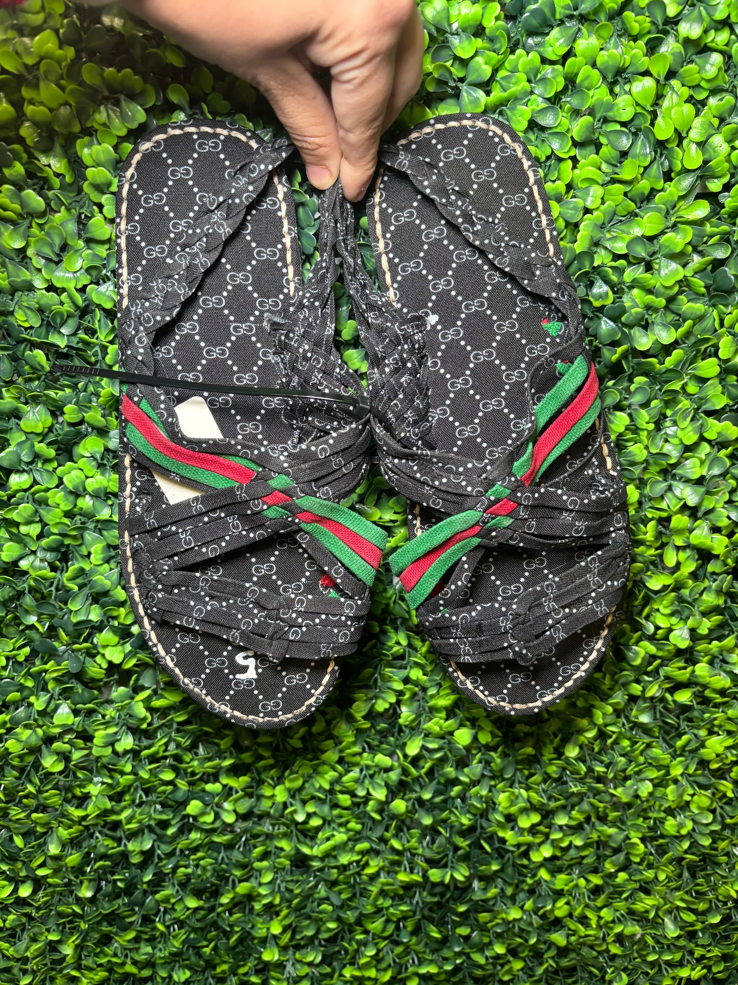 Huaraches de Araña GG Negro