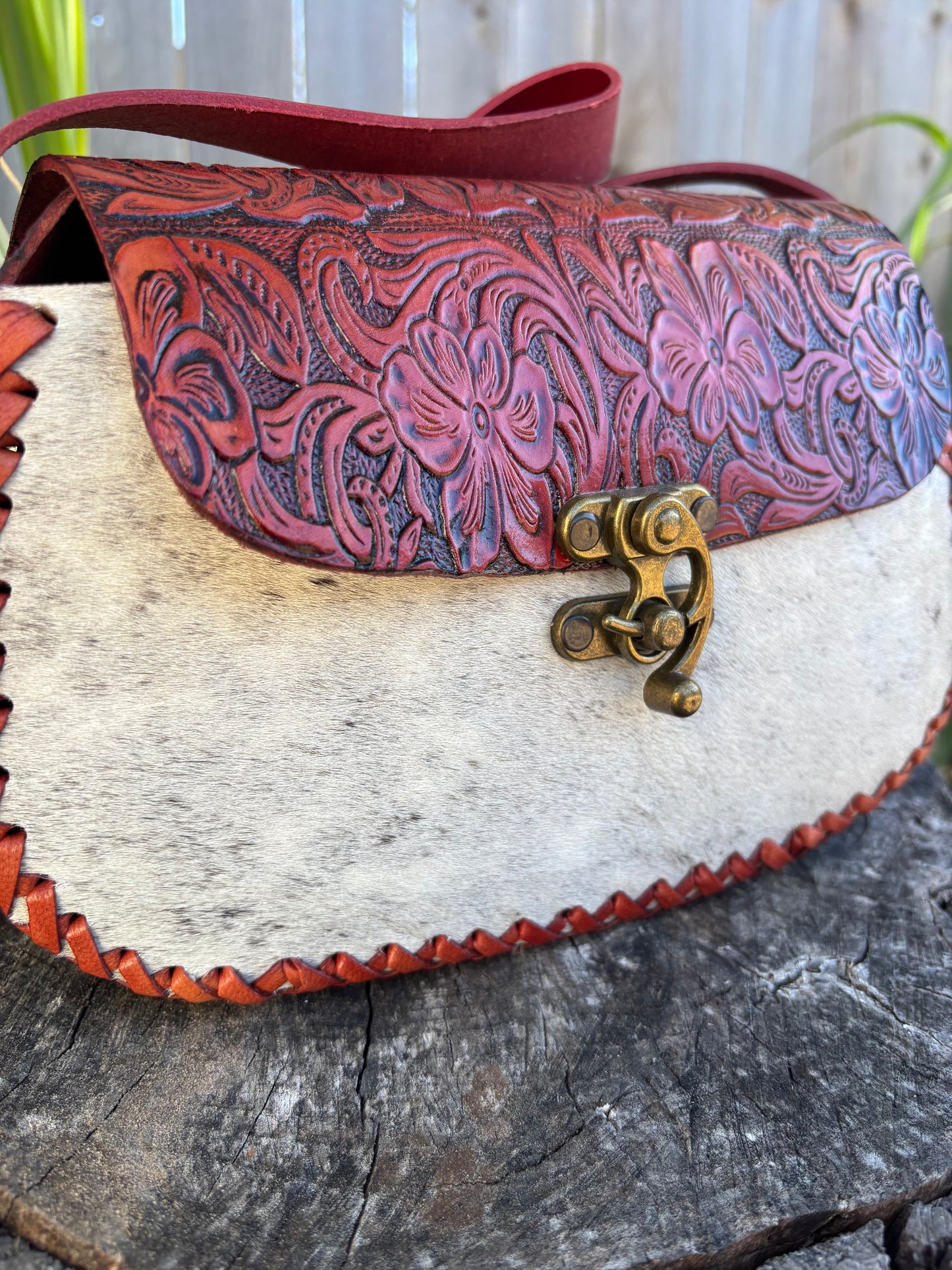 Bolsa Cincelada con Pelo de Res