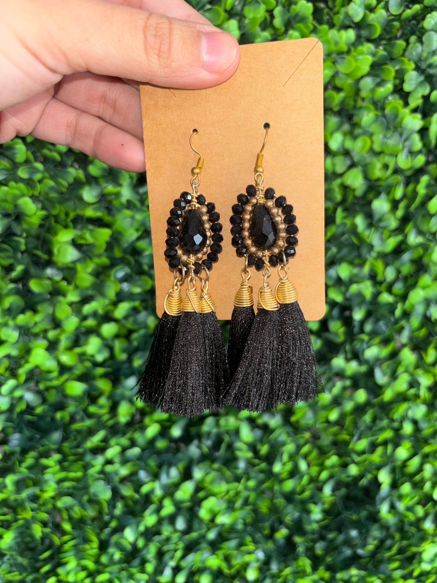 Aretes Chaquira con Crystales negro