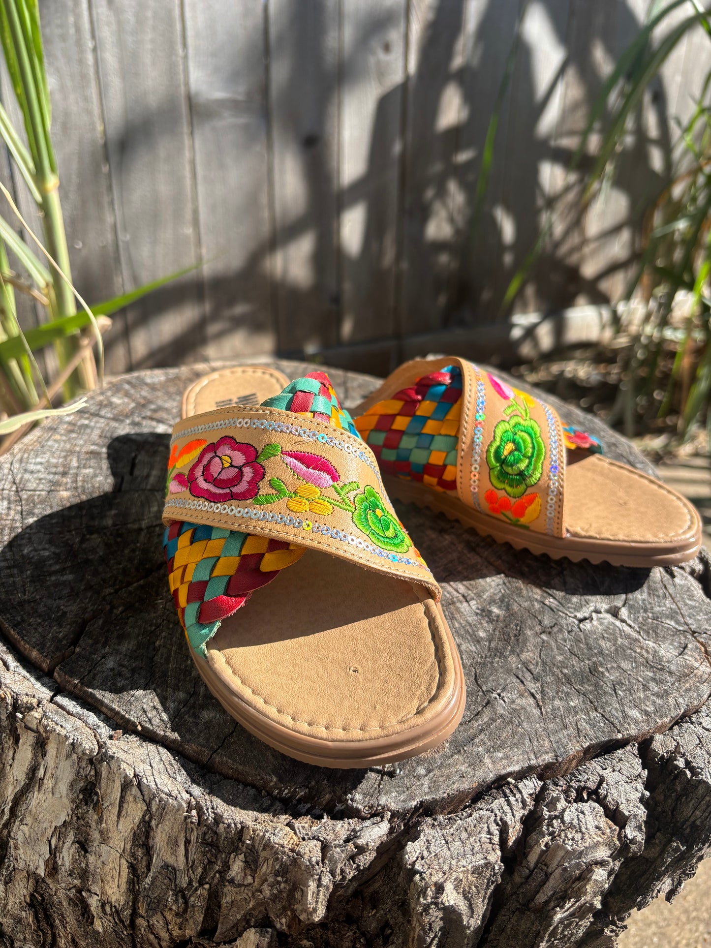 Sandalias Floral Cafe