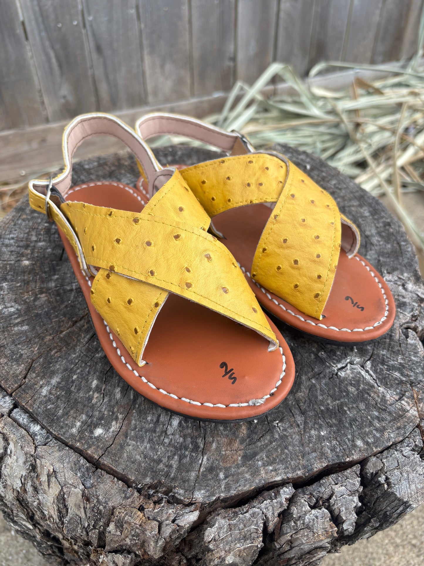 Huarache Cruzado Mostaza