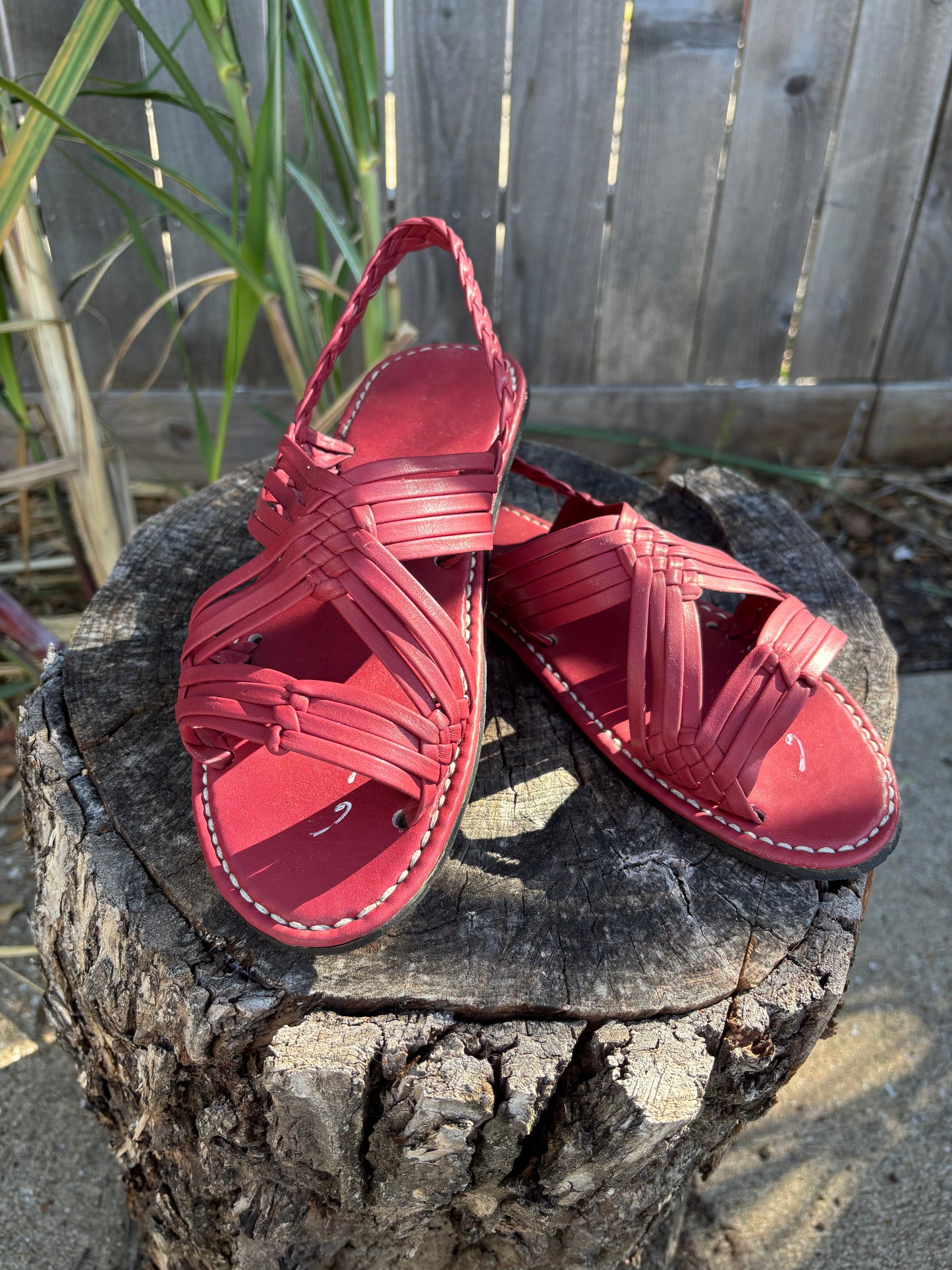 Huarache de Araña Vino