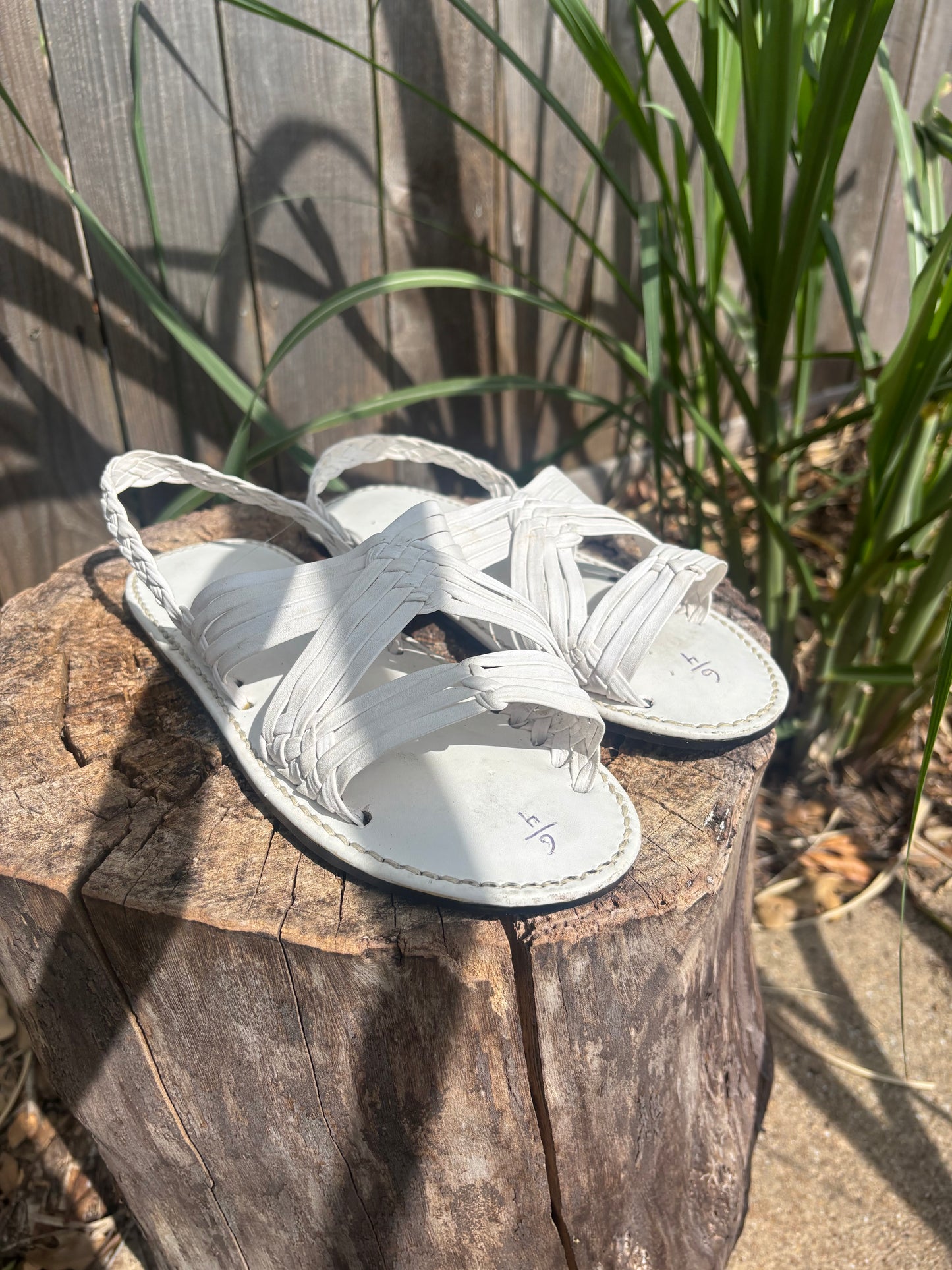 Huarache de Araña Blanco