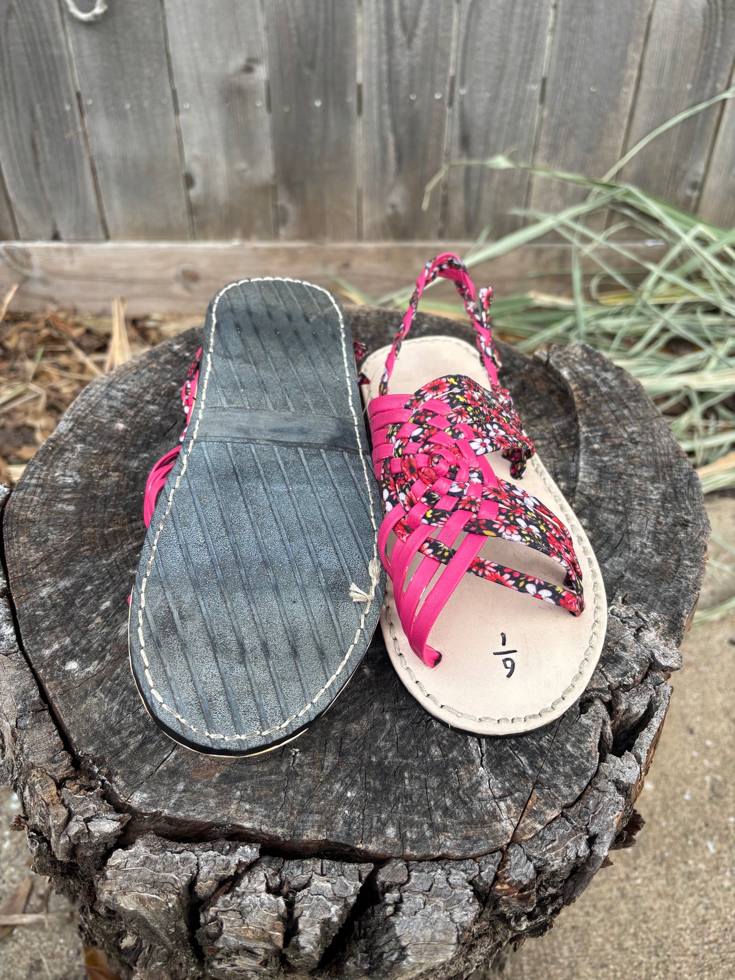 Huarache de Araña Floral Fuchsia