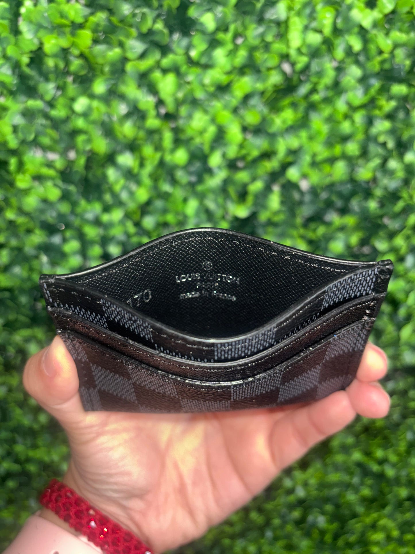 L V Cardholder Tarjetero Negro
