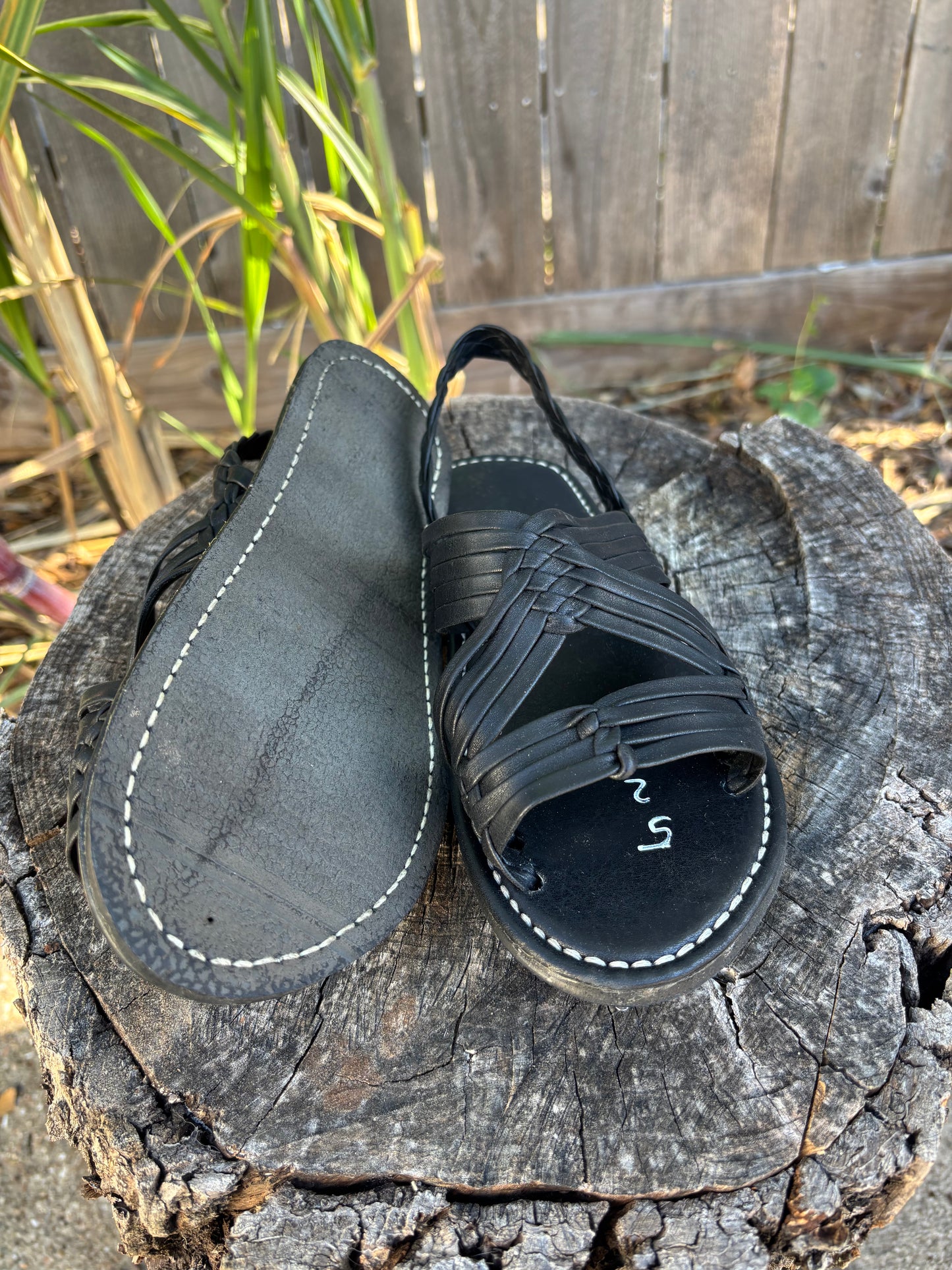 Huarache de Araña Negro Liso