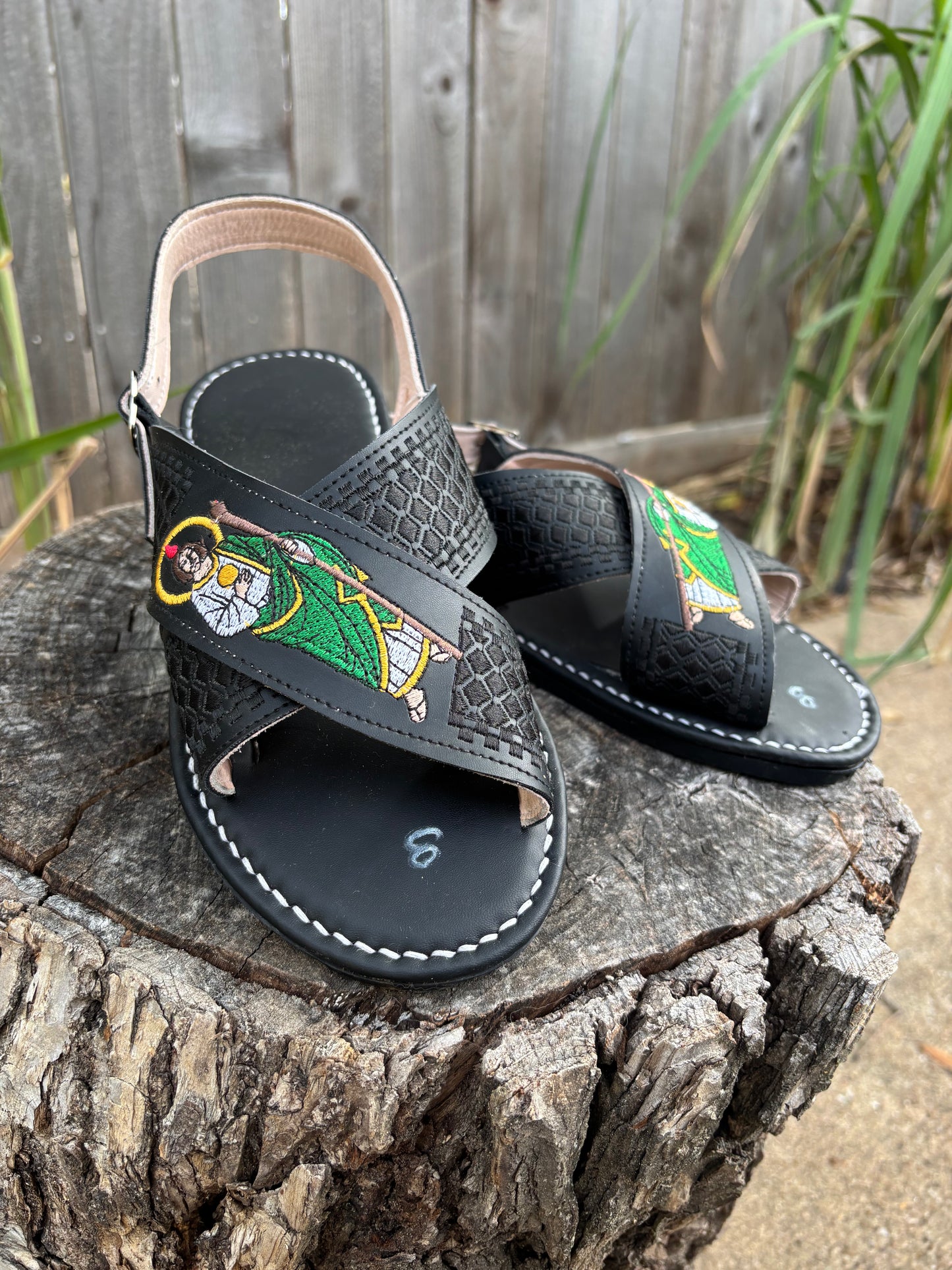 Huarache Cruzado San Judas Negro