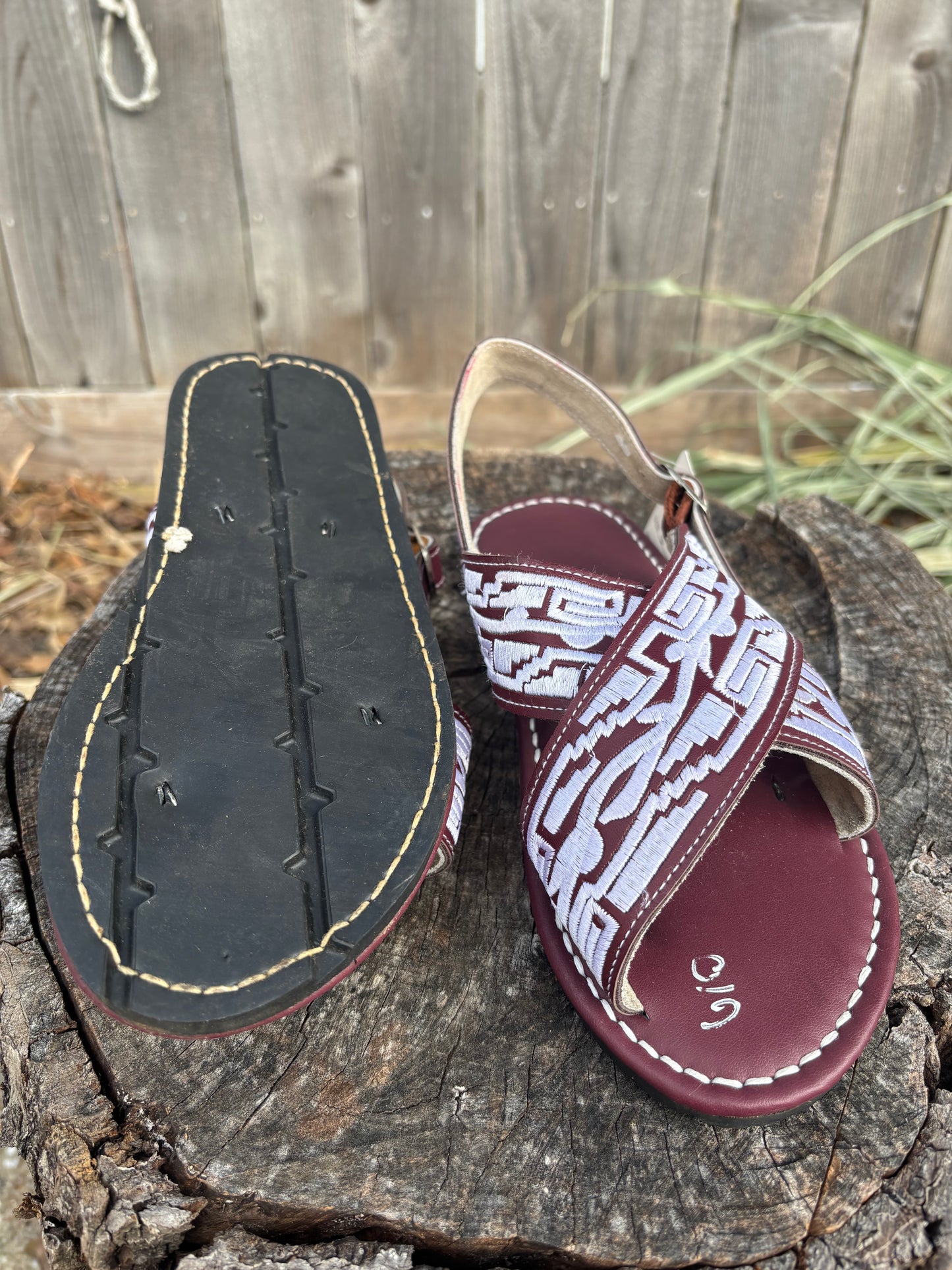 Huarache Cruzado Azteca Vino