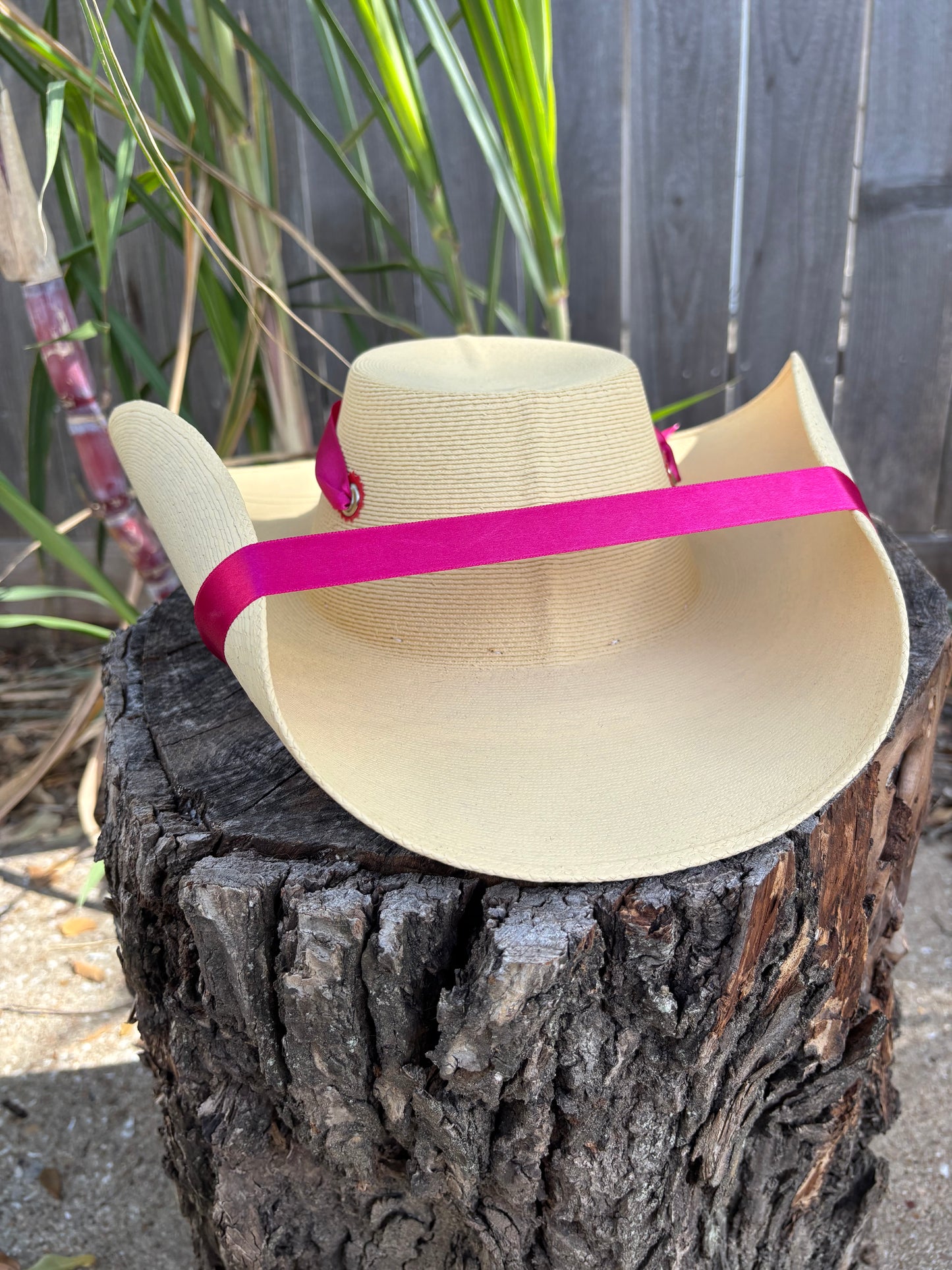 Sombrero Calentano Hecho a Maquina  Rosa