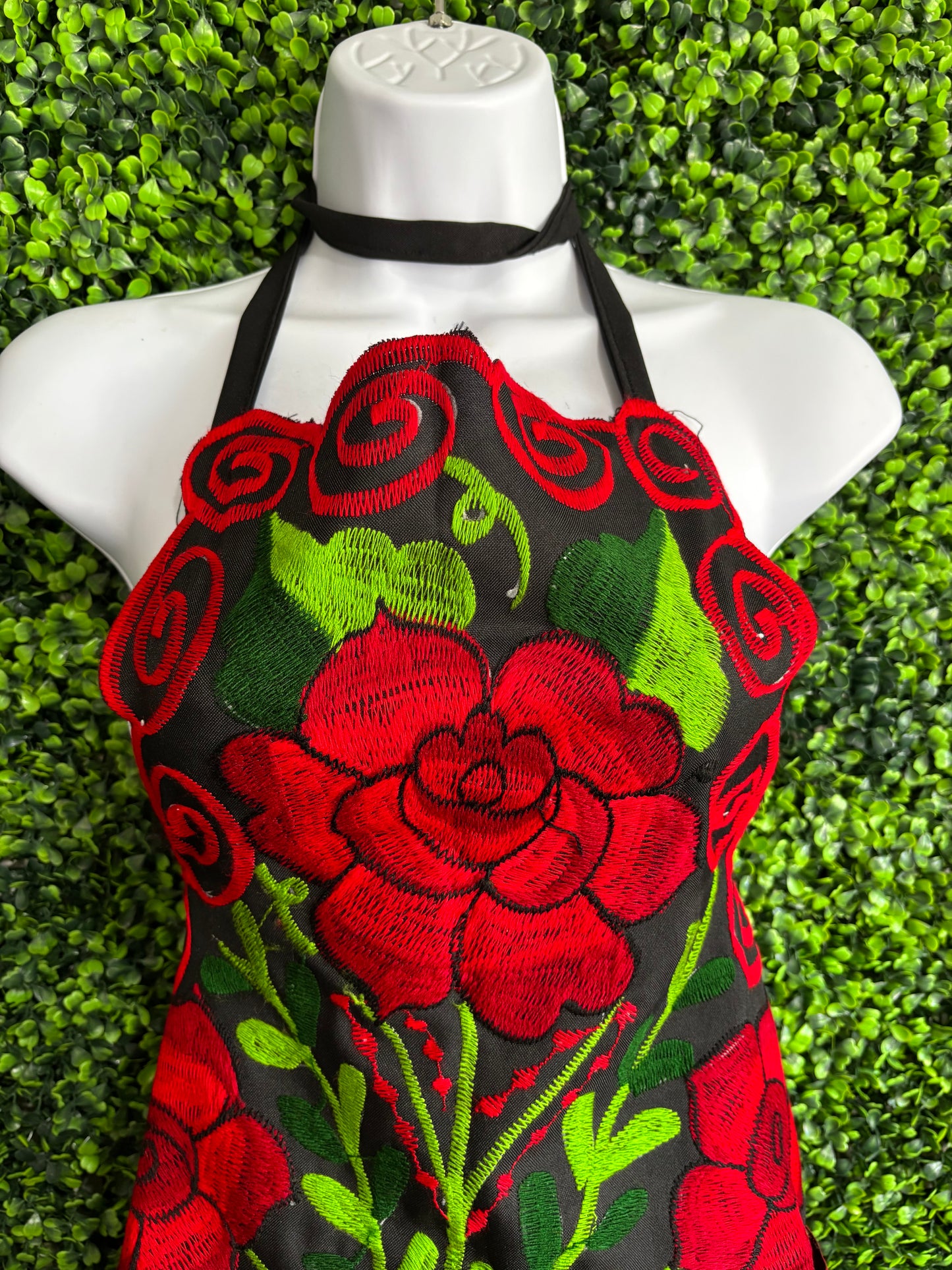 Mandil Artesanal Bordado Rojo