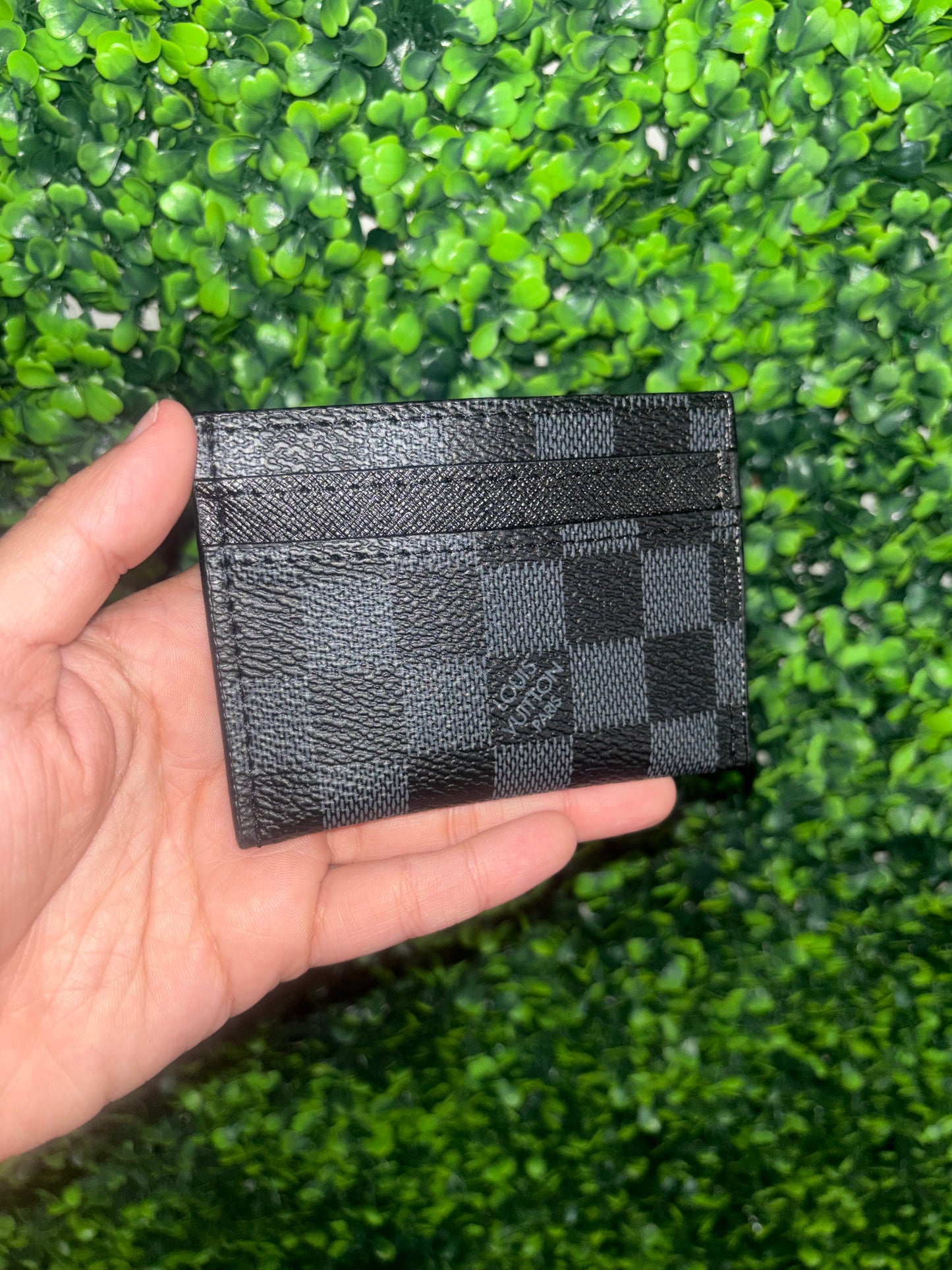 L V Cardholder Tarjetero Negro