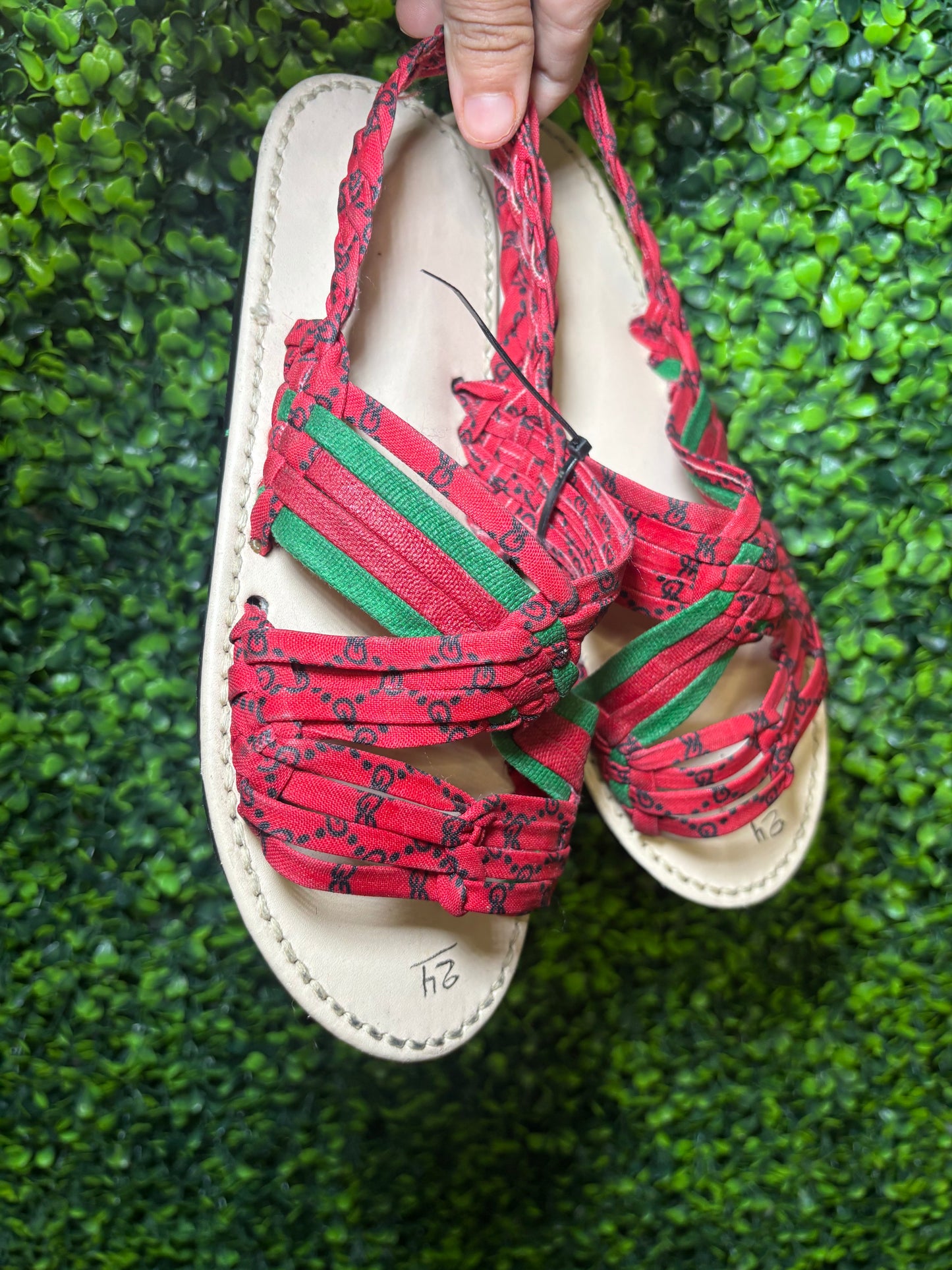 Huarache de Araña GG Rojo planta blanca