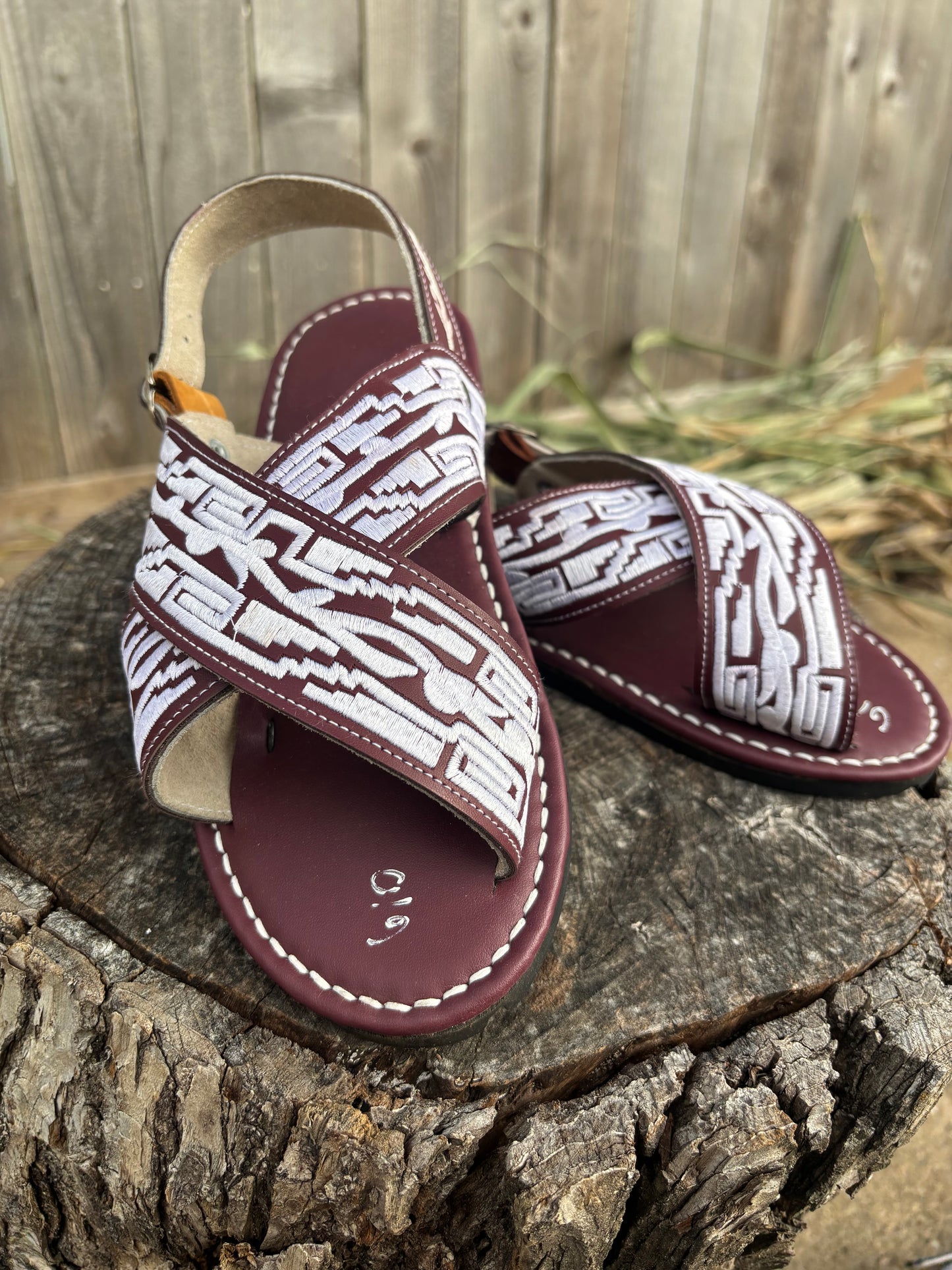 Huarache Cruzado Azteca Vino