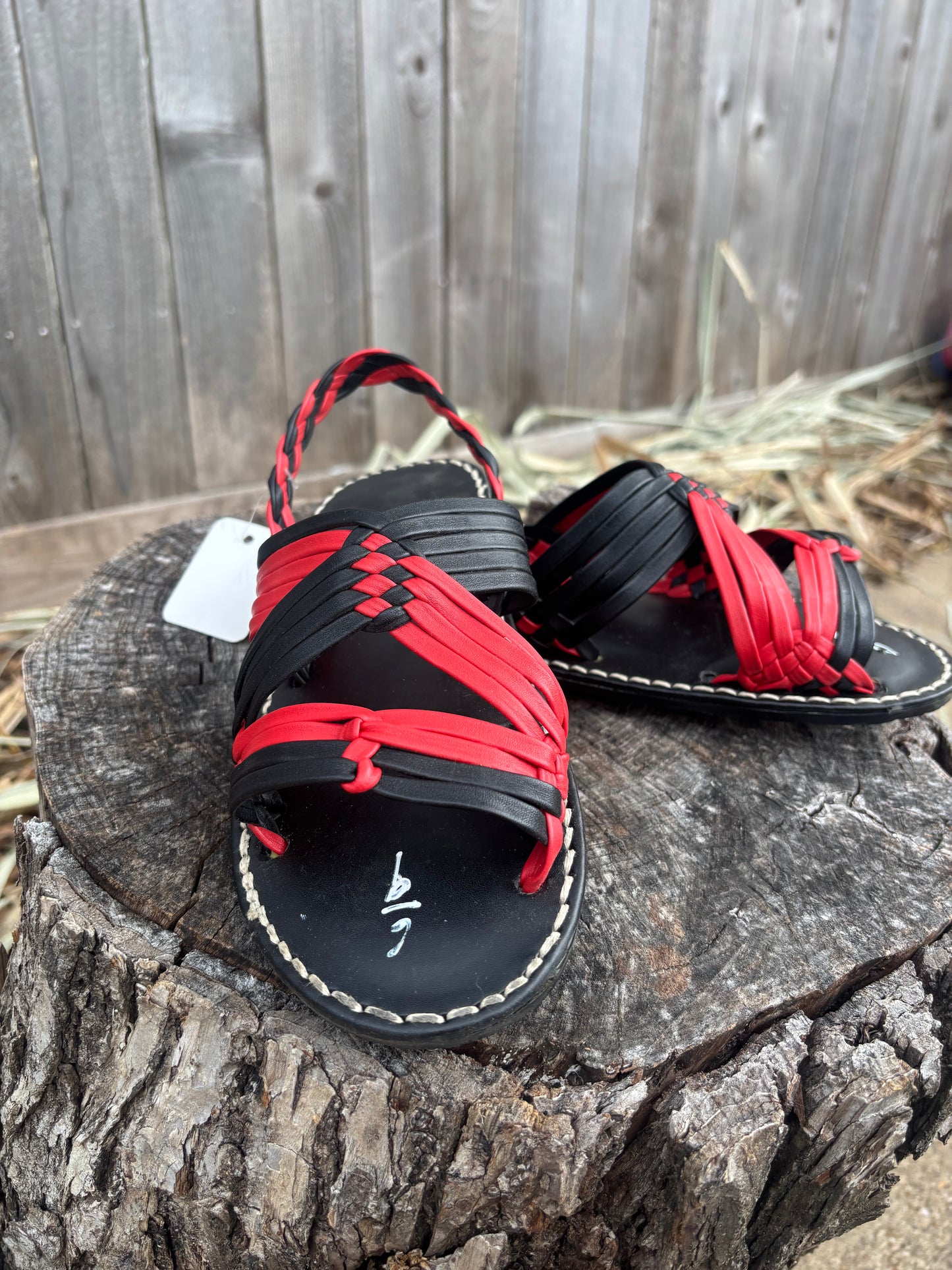 Huarache de Araña Rojo y Negro