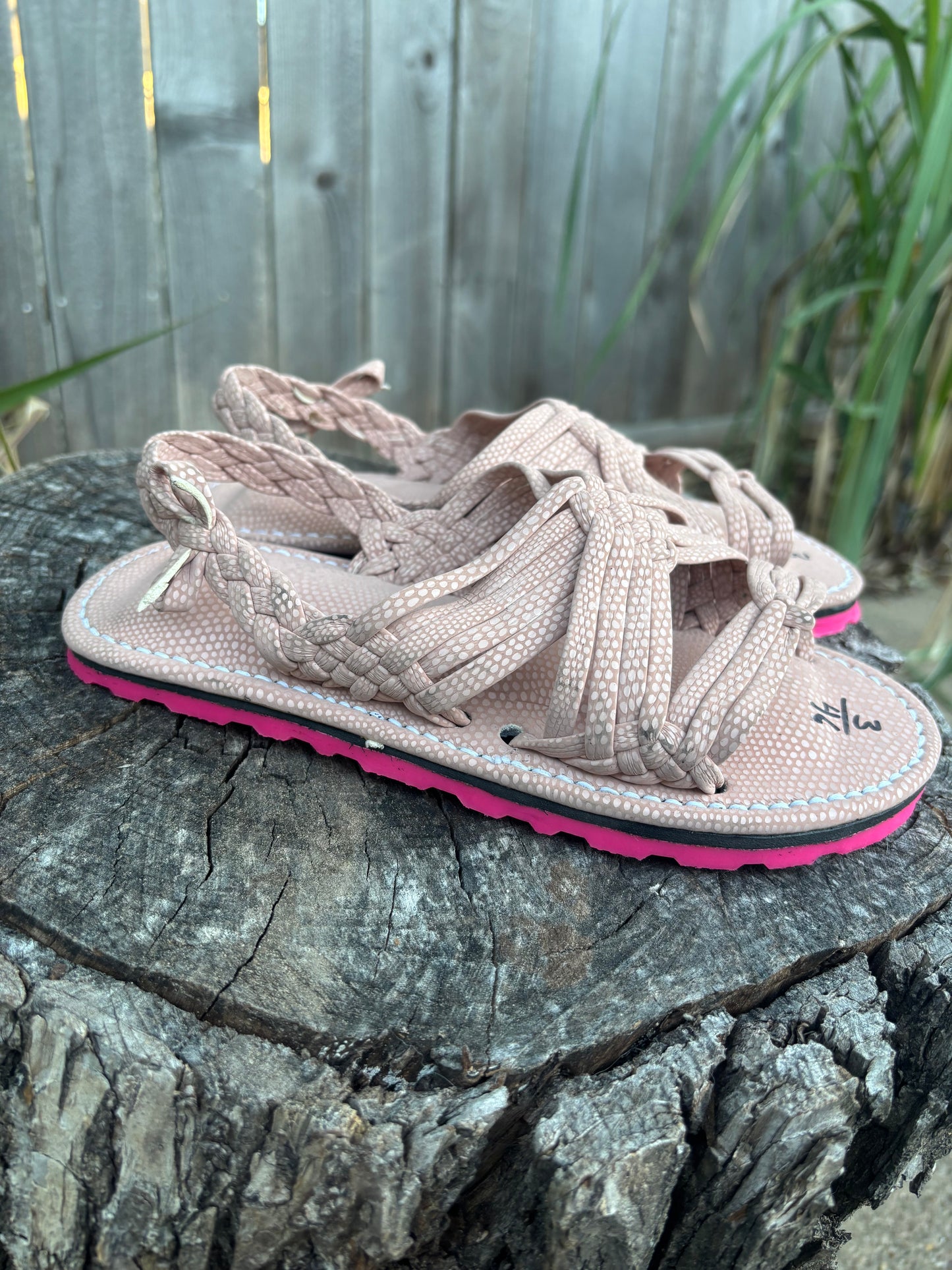 Huaraches de Araña Rosa Suela Rosa