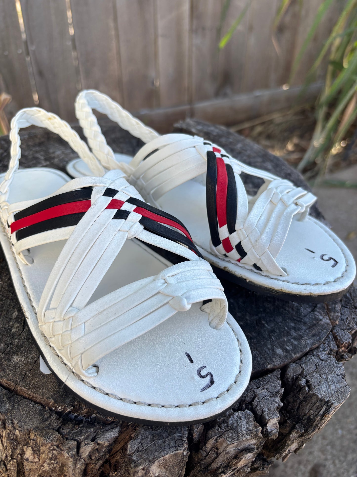 Huarache De Araña Tricolor