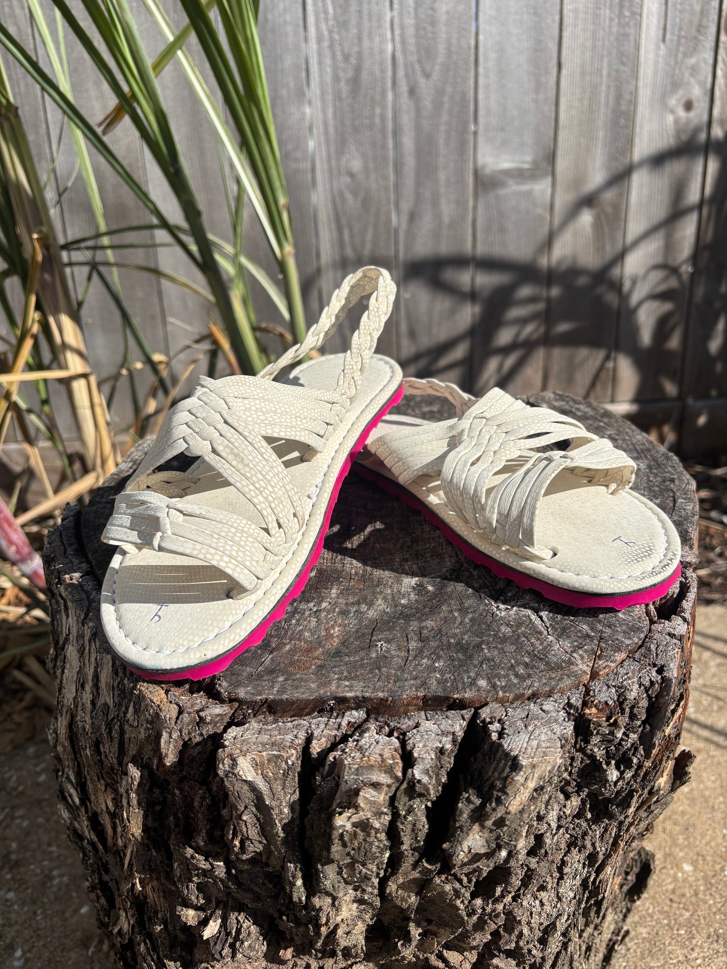 Huarache Araña Blanco Suela Rosa